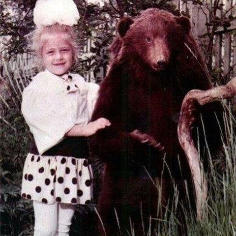 Тіна Кароль з ведмедем