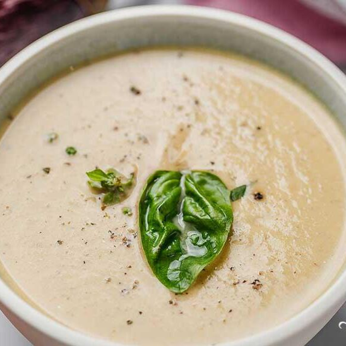 Крем-суп из баклажанов с помидорами