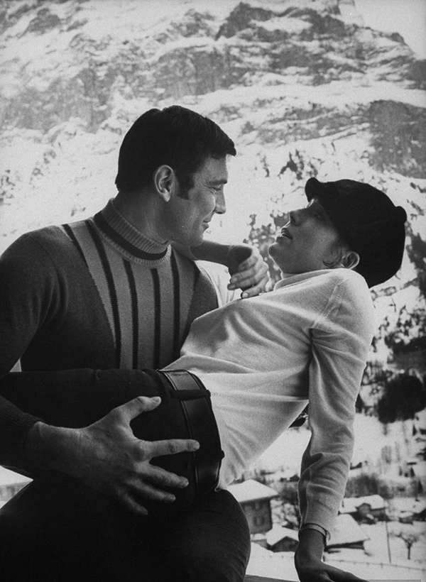 Джордж Лезенби