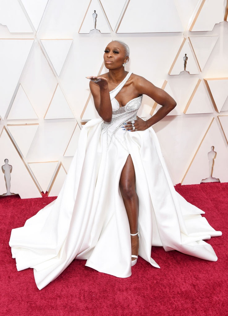 Синтия Эриво