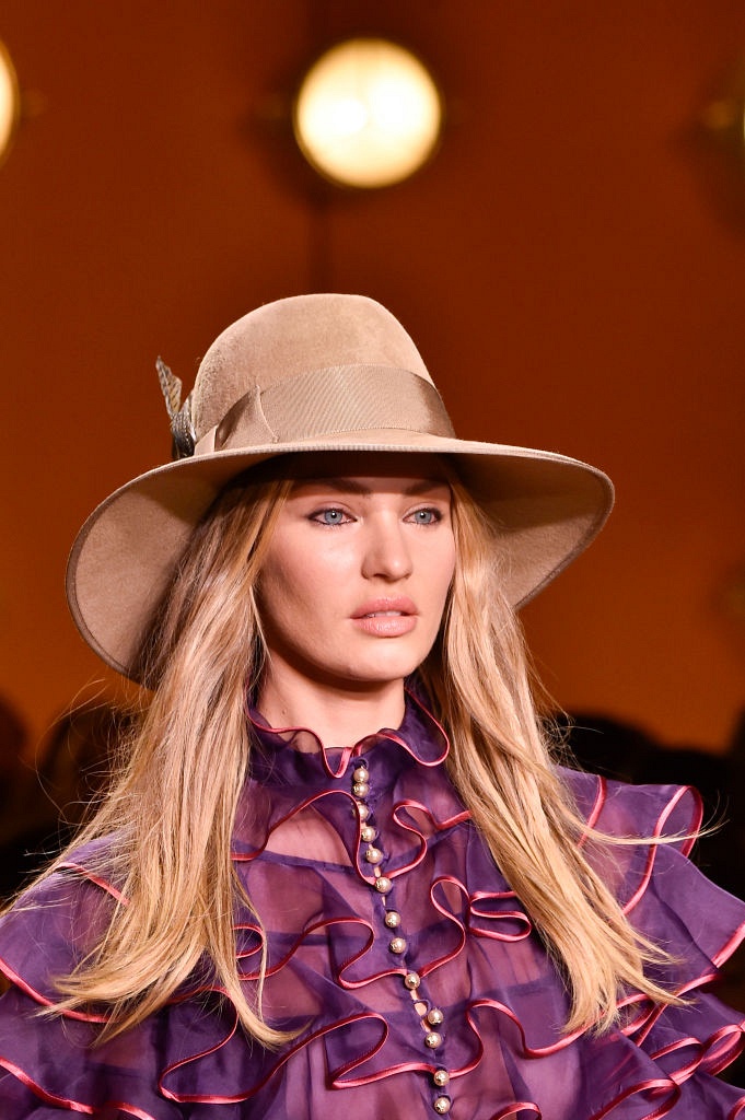 Широкополая шляпа, Zimmermann