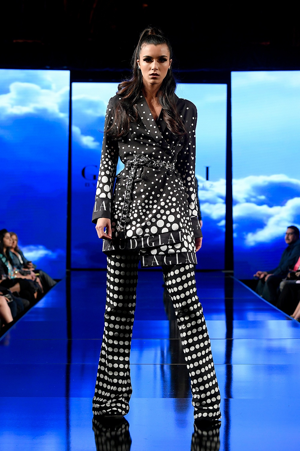 Glaudi by Johana Hernandez