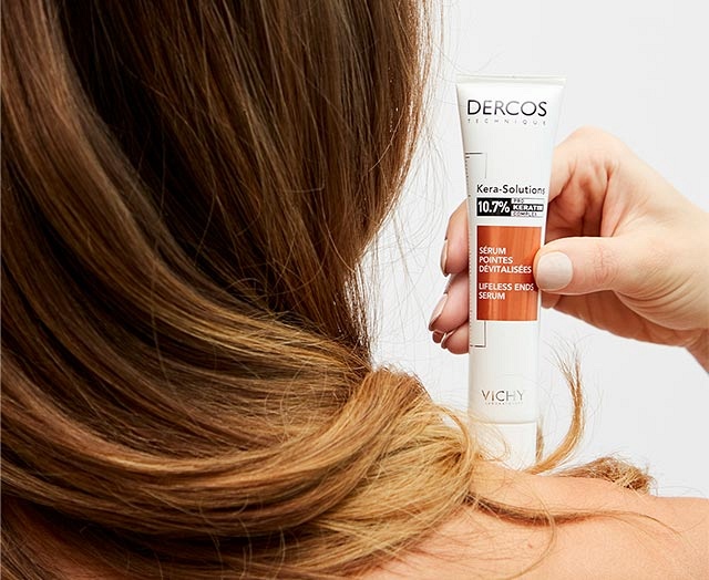 Несмываемая сыворотка Dercos Kera-Solutions Lifeless Ends Serum от Vichy устраняет повреждения волос, связанные с потерей кератина
