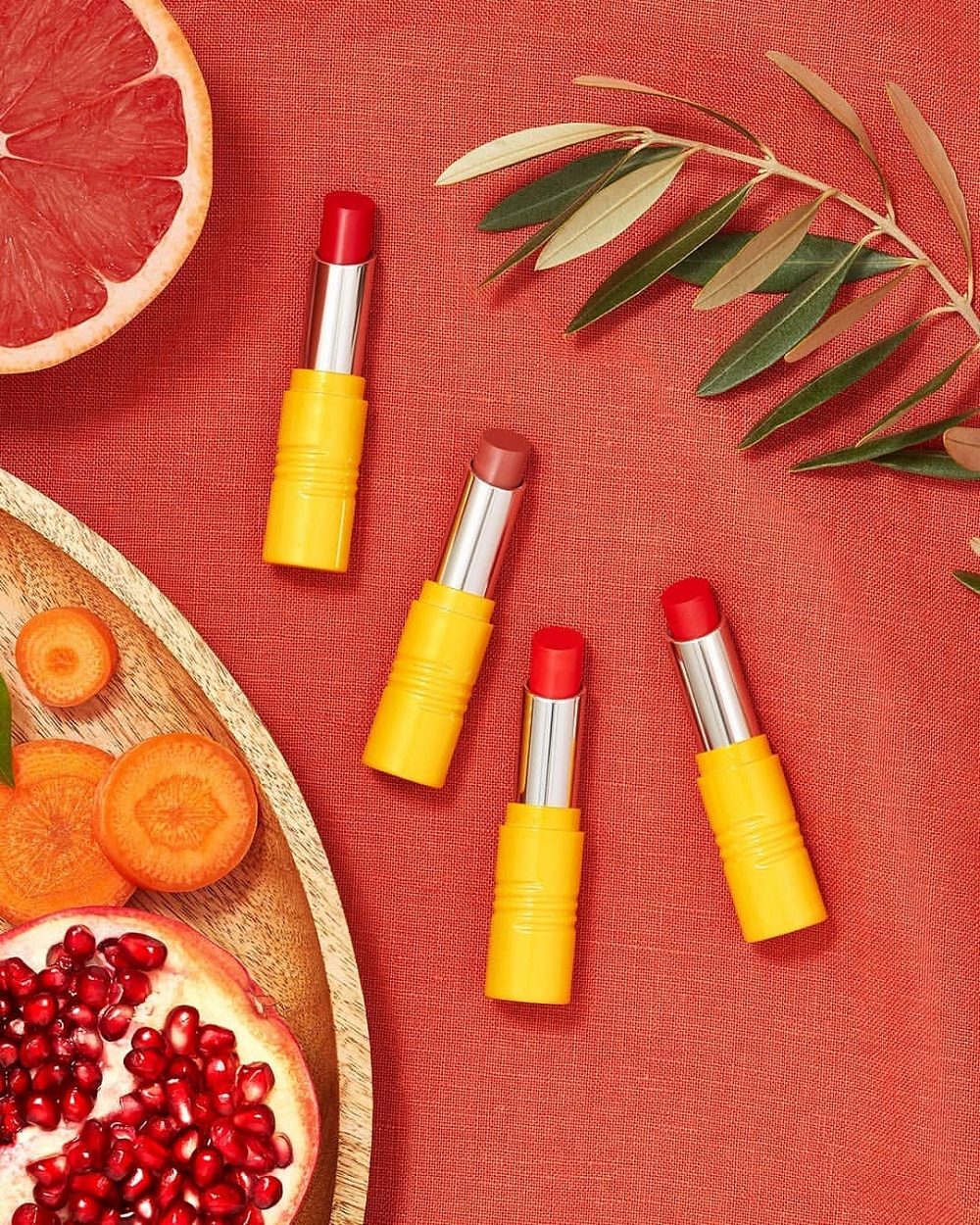 Коллекция помад «Фруктовый нектар», L'Occitane