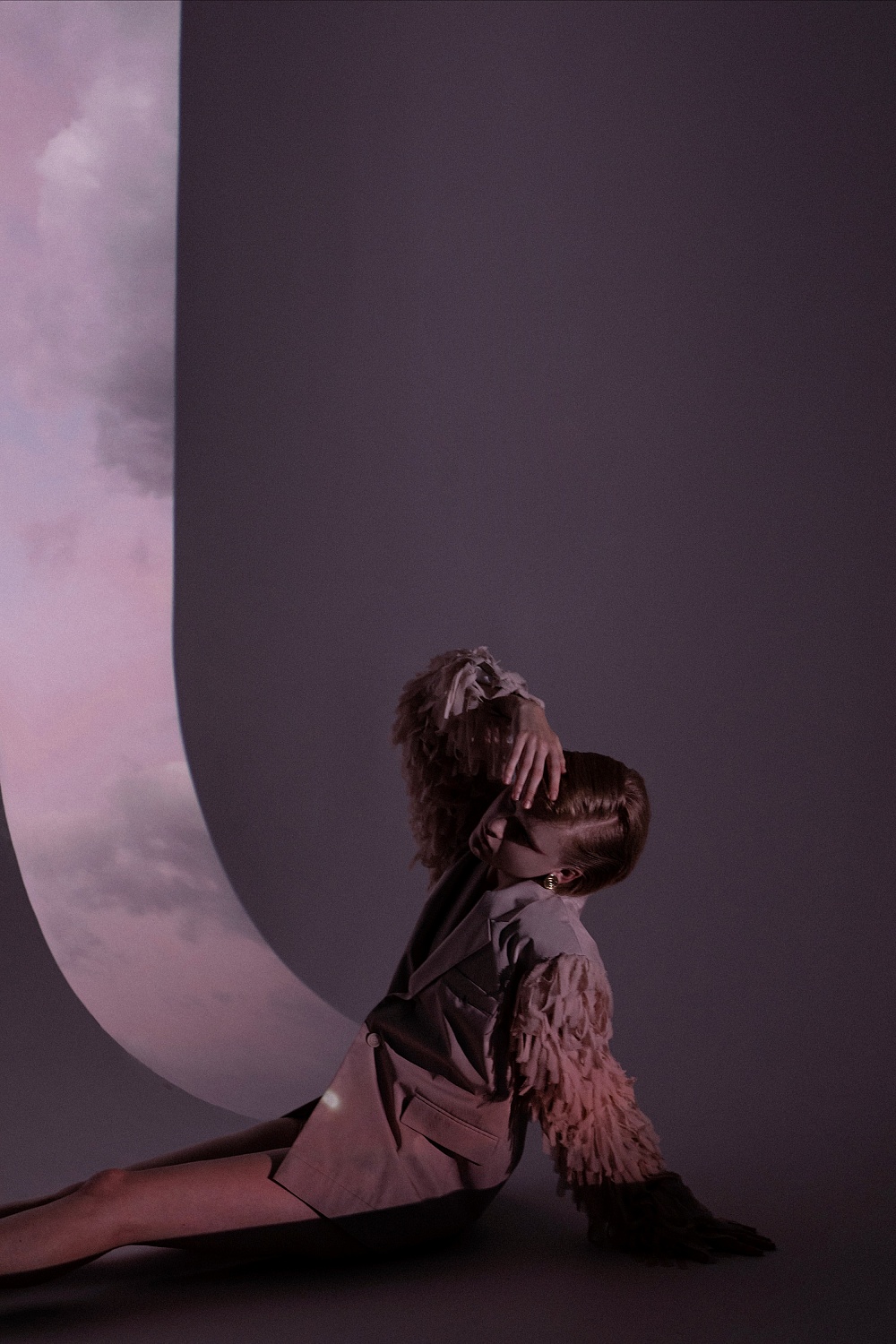 Серьги: Rassvet Accessories, Пиджак: Elena Burenina