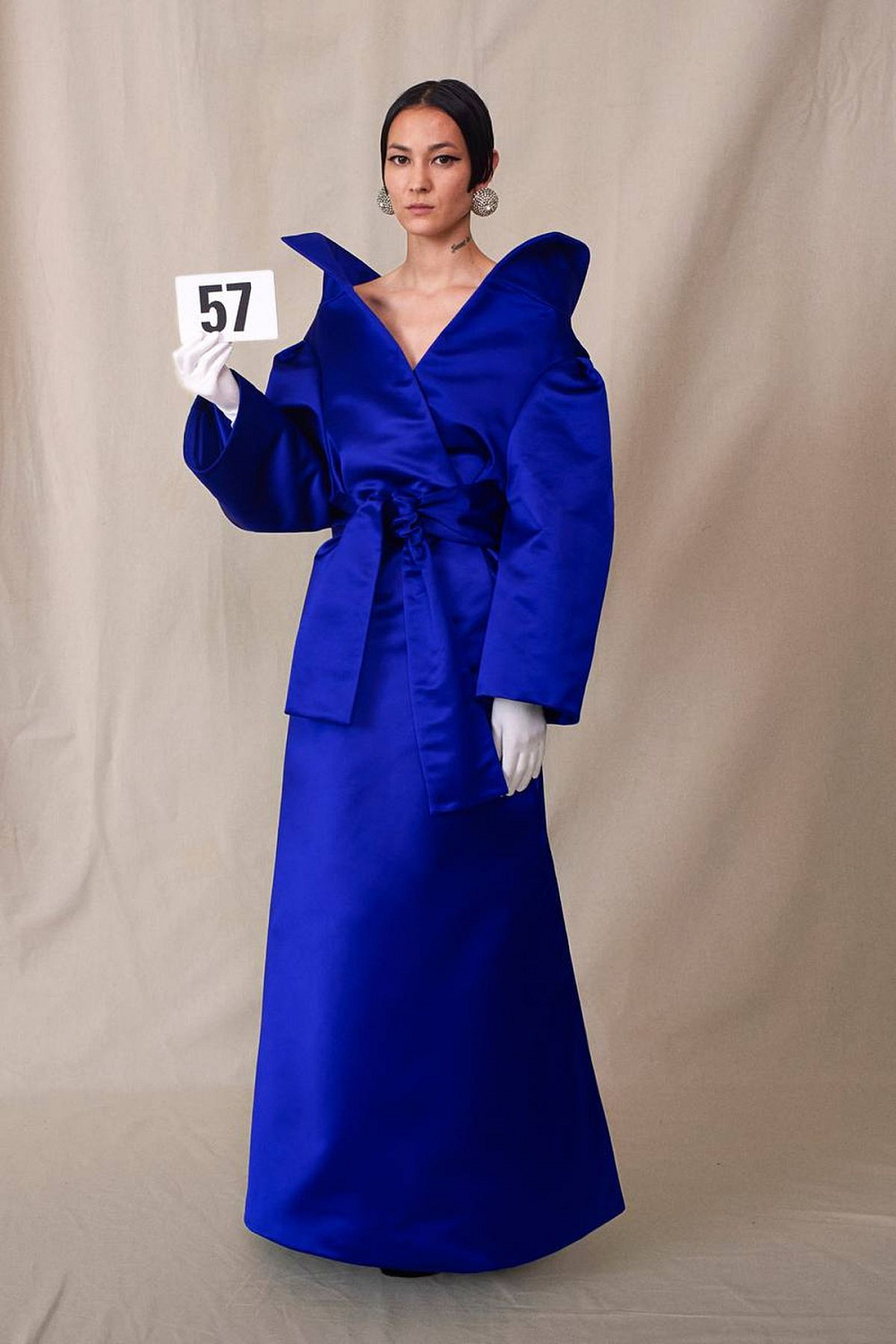 Balenciaga Fall 2021 Couture