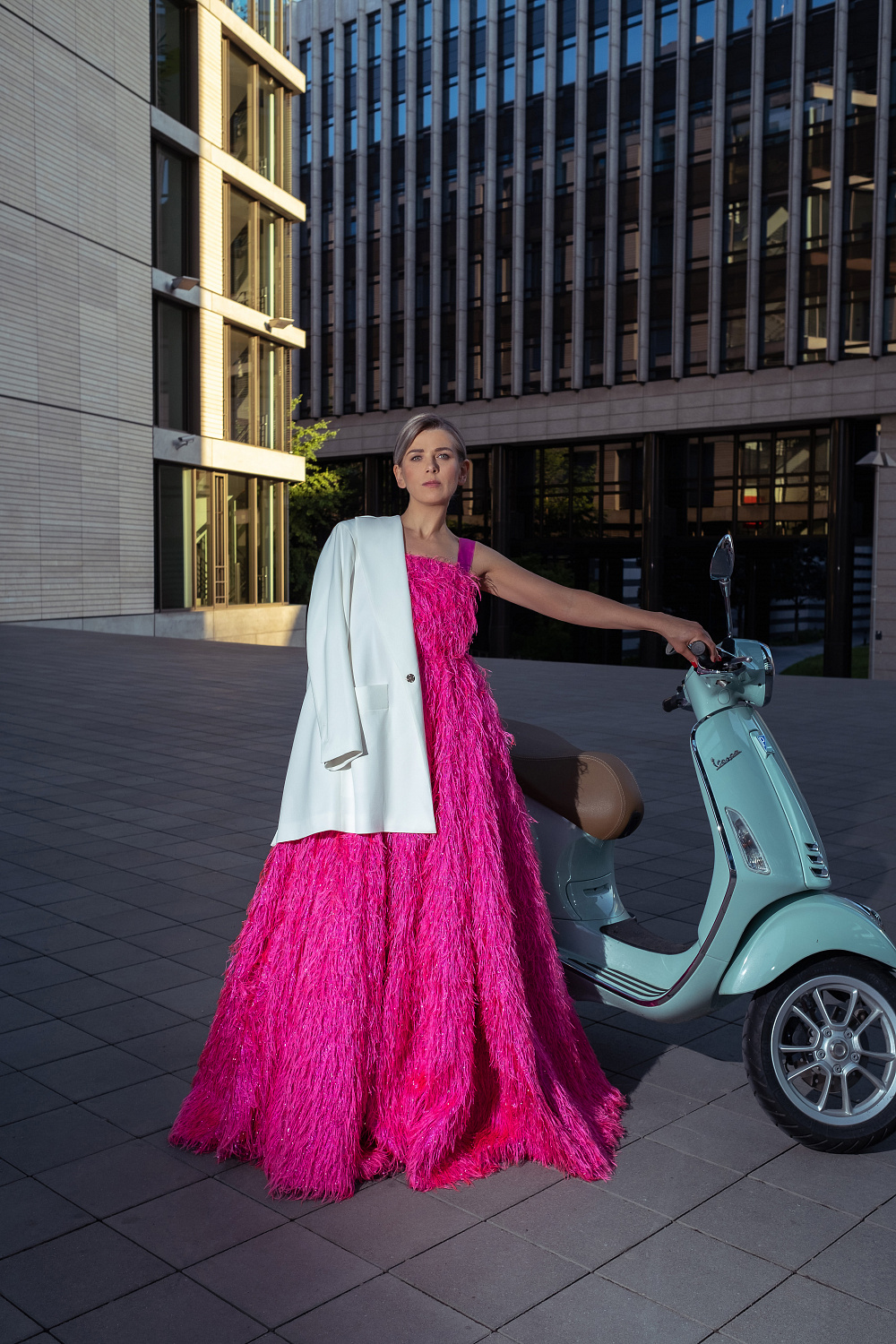 Diana Lipskyenye. Жакет, Jeisoni, платье, Olena Dats’