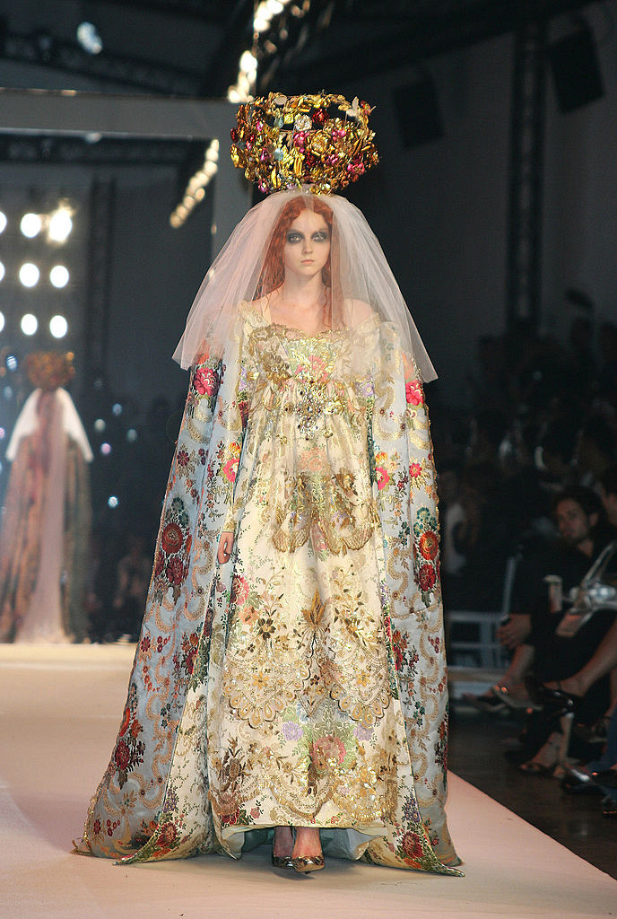 Christian Lacroix Haute Couture Fall/Winter 2007-2008