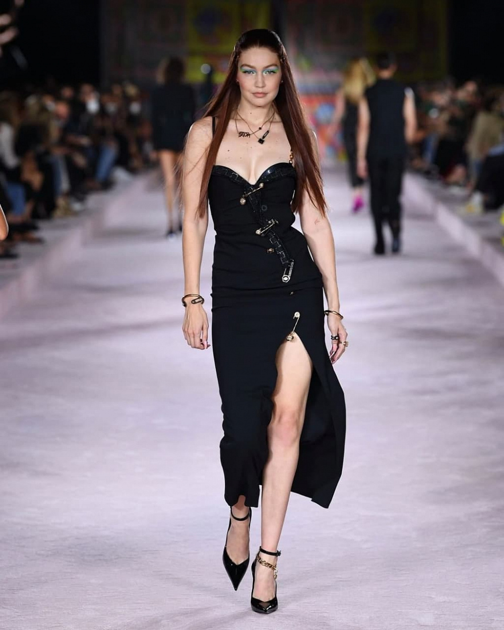 @versace