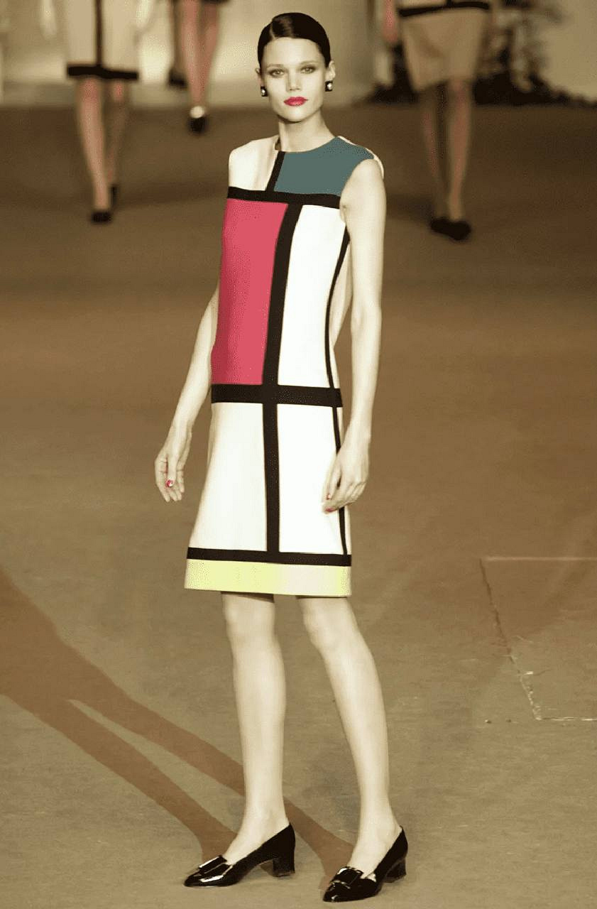 Ретроспективний показ Saint Laurent, весна 2002