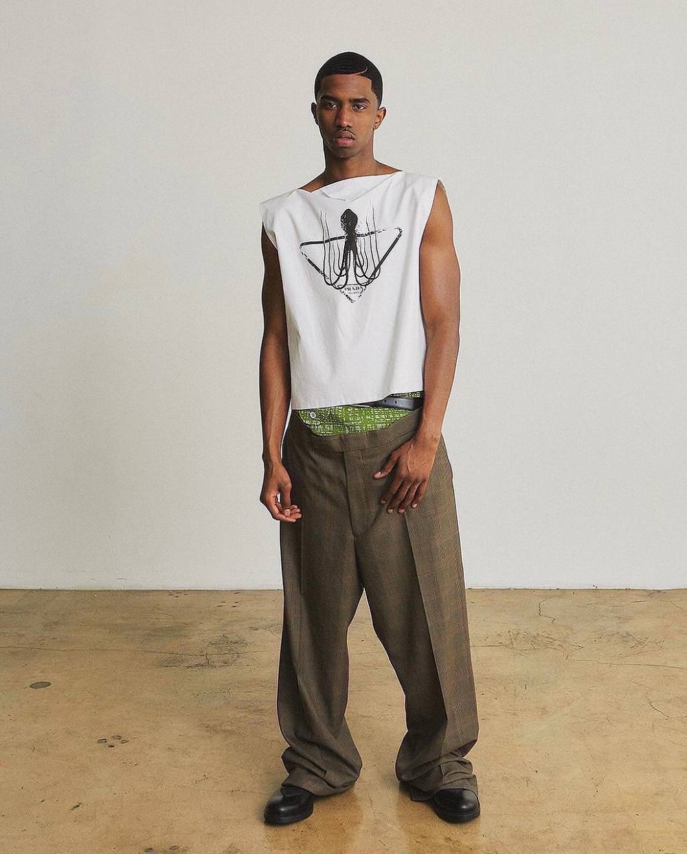 Instagram: @prada