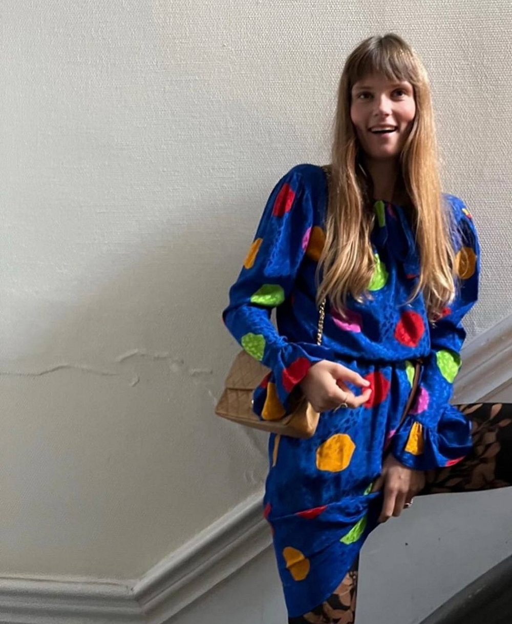 Instagram: @caroline_brasch