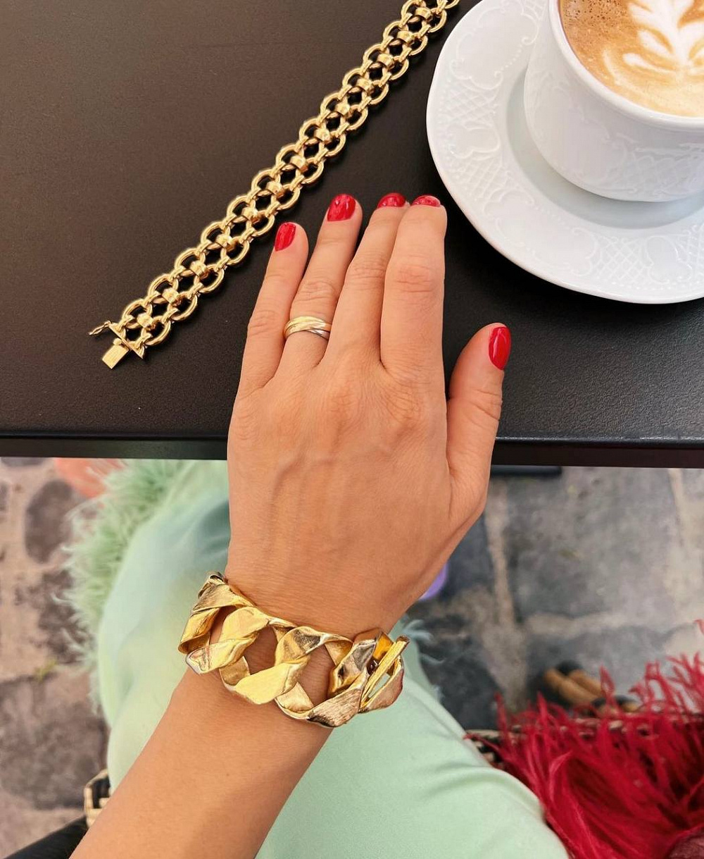 Instagram: @kira.vintage