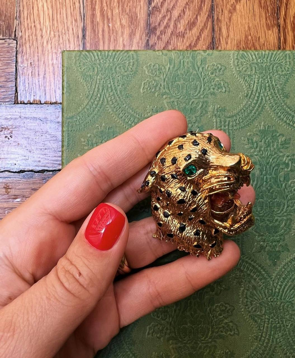 Instagram: @kira.vintage