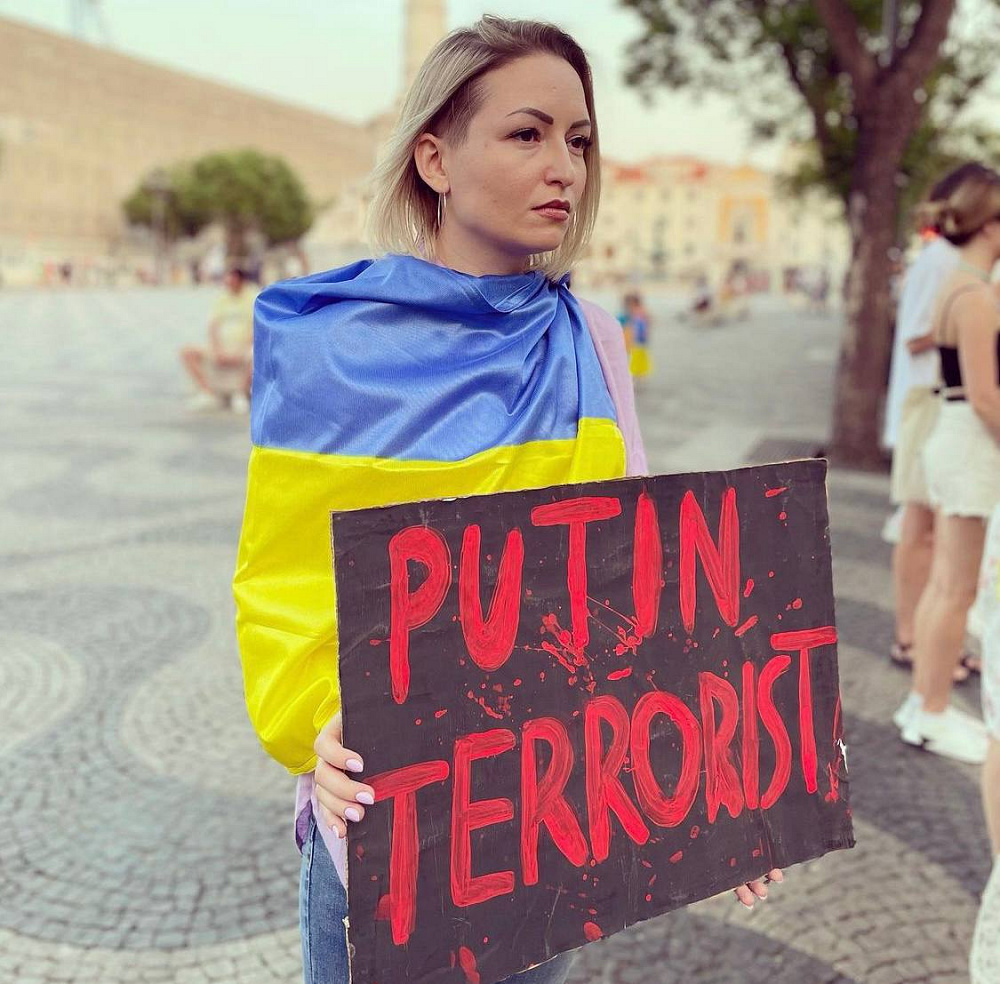 Instagram: @sidorina.katerenko