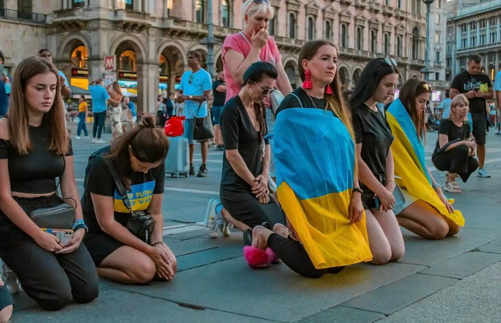 Instagram: @_podobna