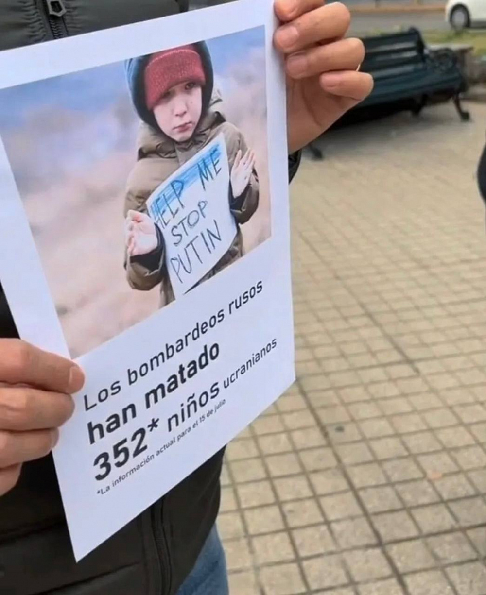 Instagram: @alina.n.e.s.t