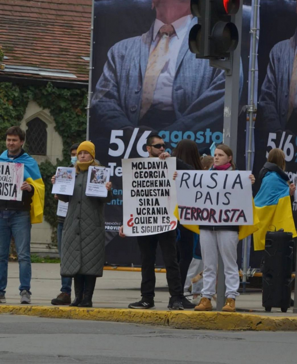 Instagram: @alina.n.e.s.t