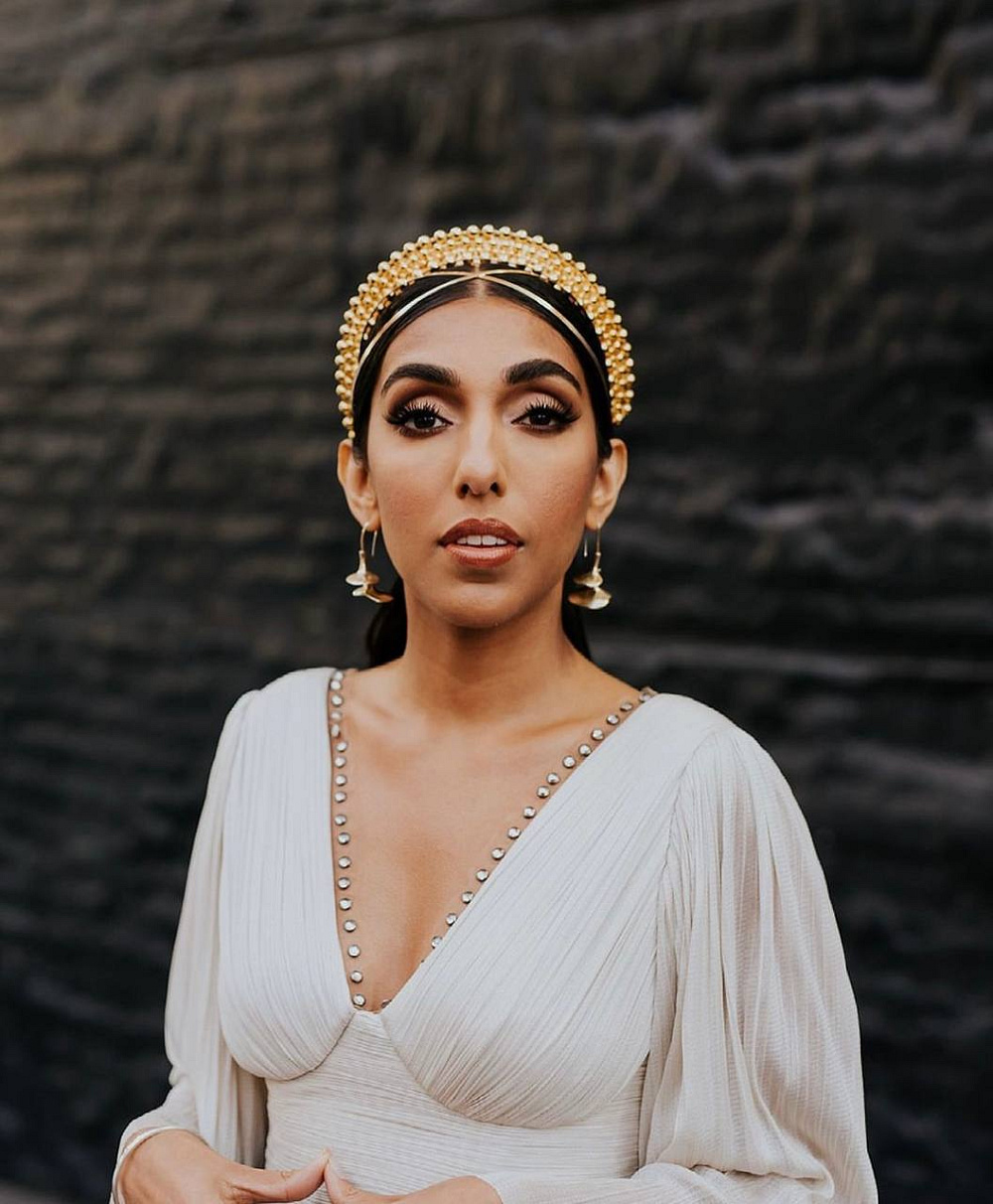 Instagram: @rupikaur_