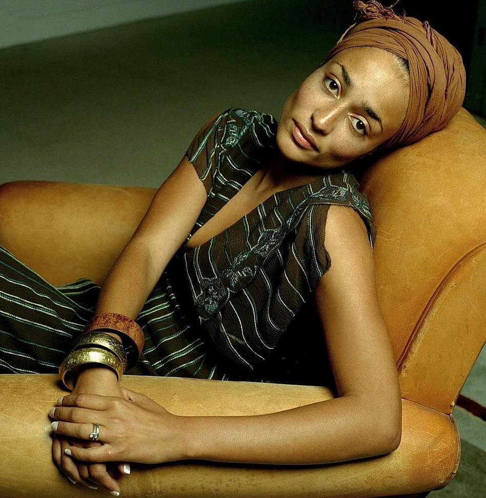 Instagram: @kaymontano