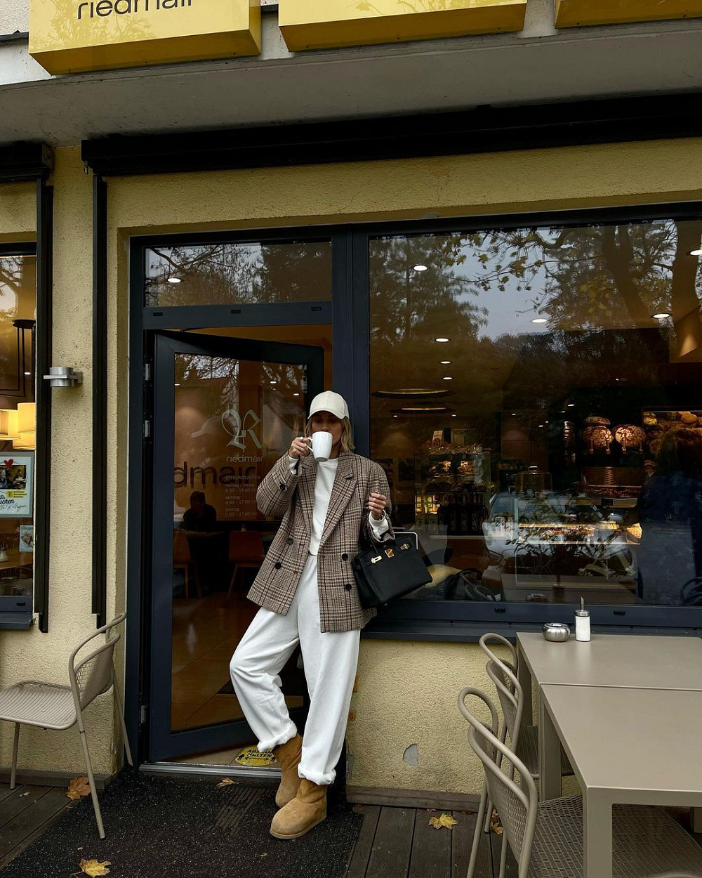 Instagram: @vikyandthekid