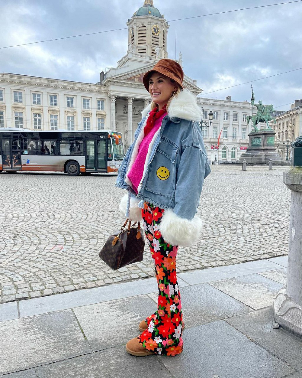 Instagram: @tessavmontfoort