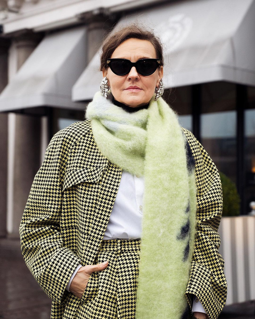 Instagram: @venswifestyle