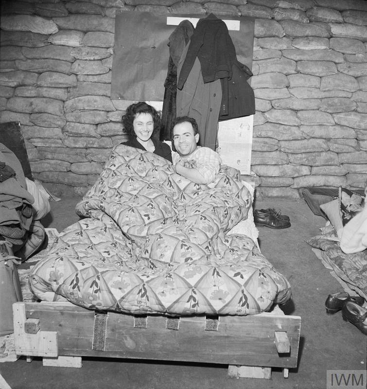 Фото з укриттів, зроблені в Лондоні Біллом Брандтом; листопад 1940 року / Imperial War Museums