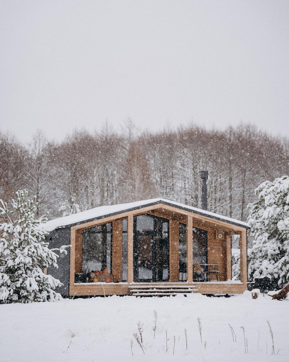 Відпочинок у заміському комплексі «УЛІС»