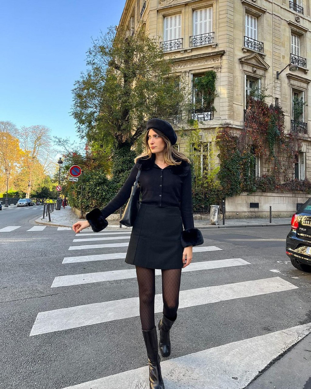 Instagram: @paola.ambre