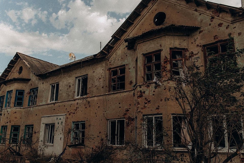 Instagram: @taniasynia