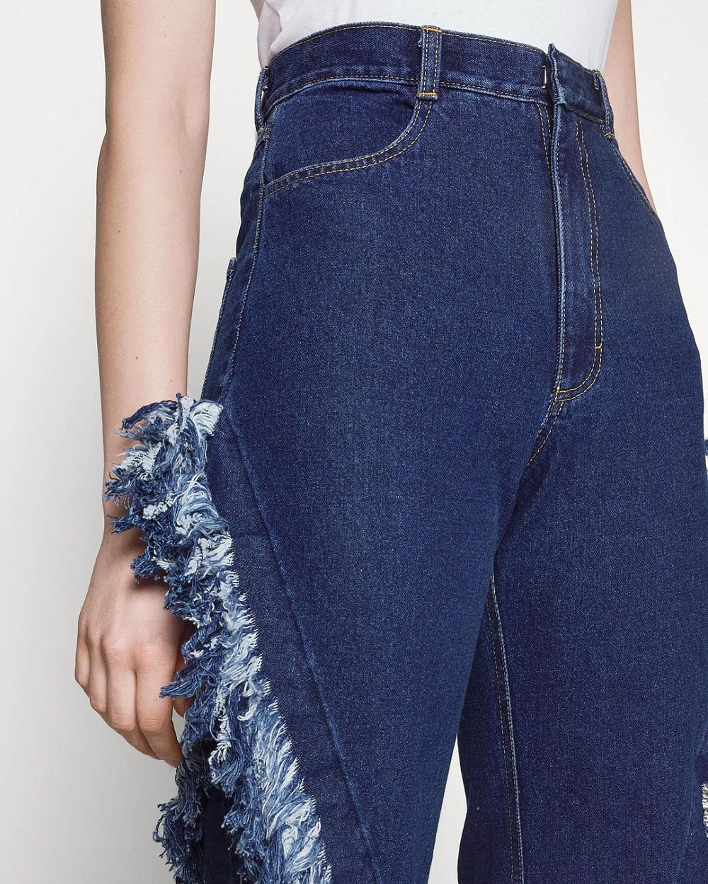 Instagram: @kseniaschnaider