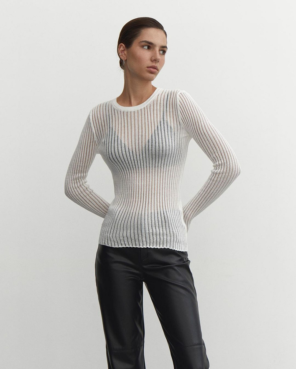 Instagram: @thelace_brand