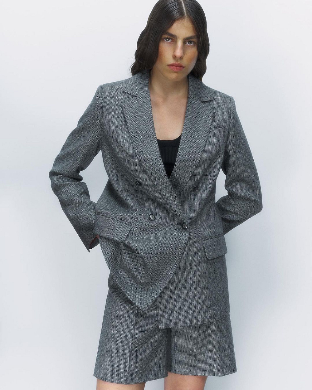 Instagram: @leskizzo