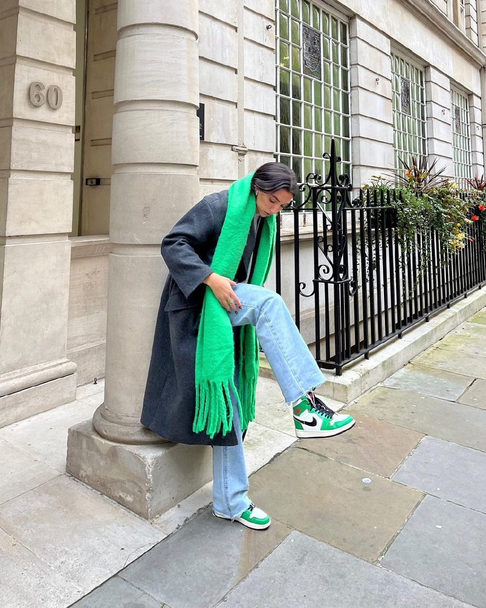 Instagram: @cristinaccalvo