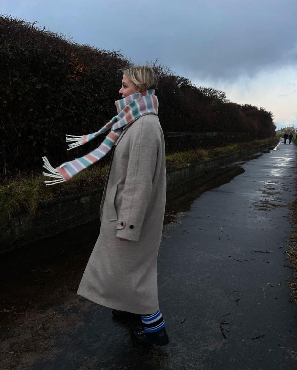 Instagram: @holliemercedes