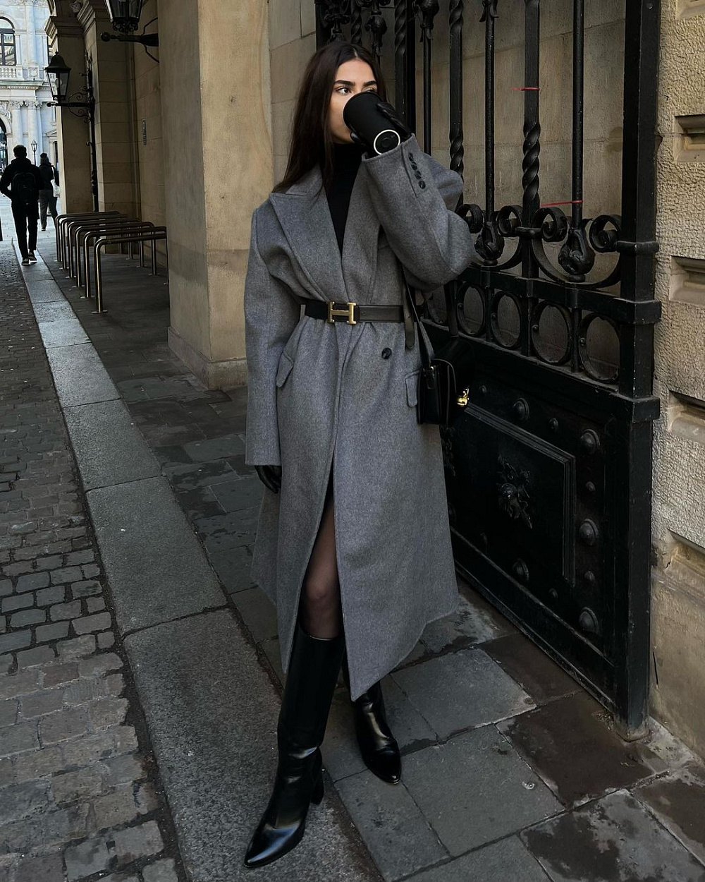 Instagram: @selkolas