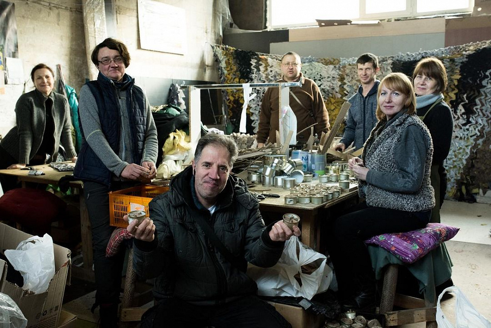 Instagram: @elena_tita_