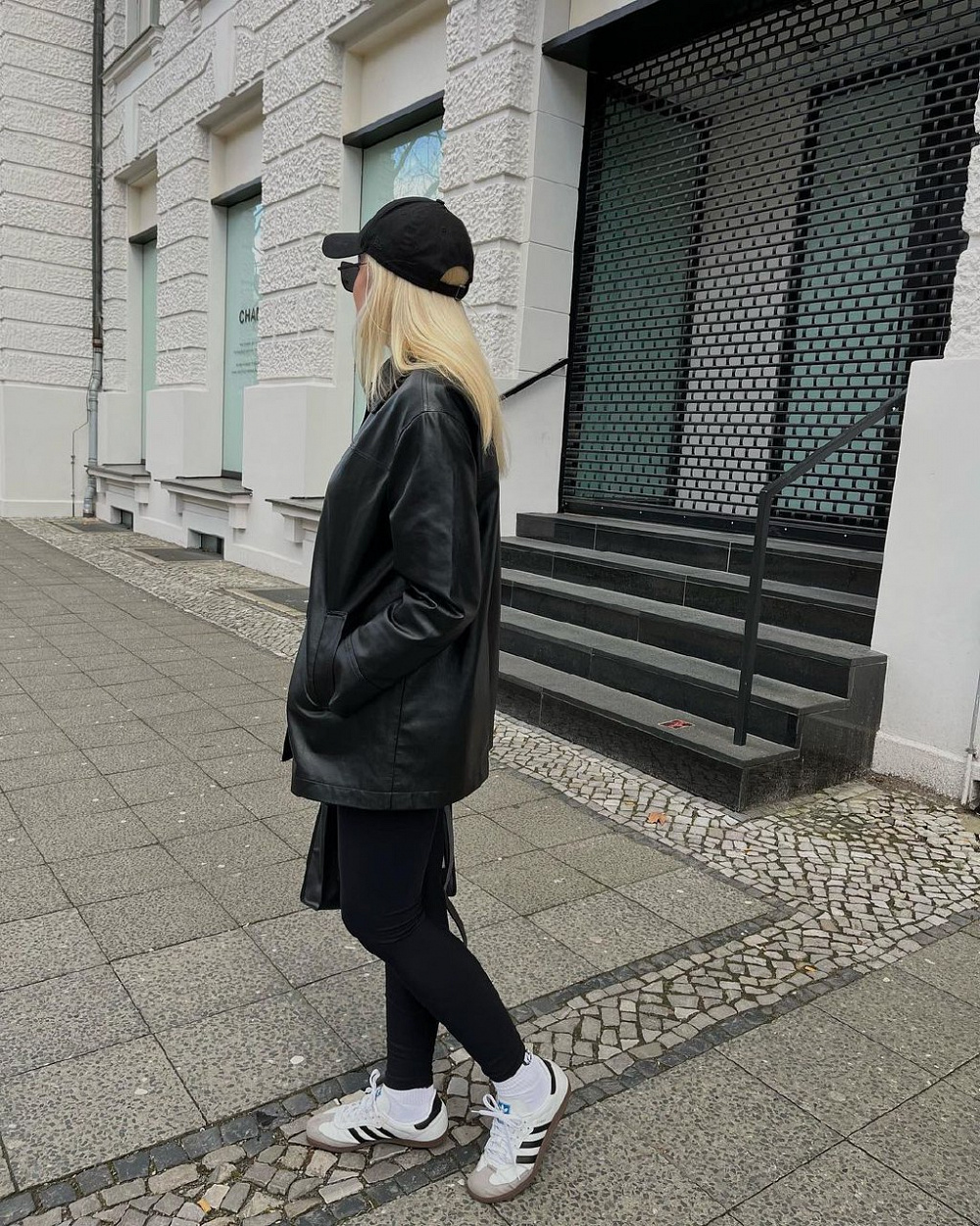 Instagram: @its.me.romy
