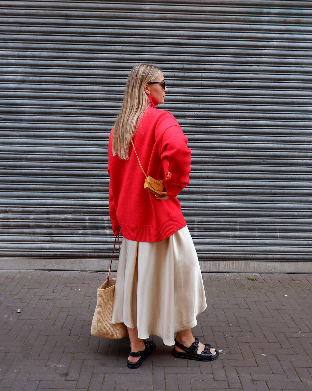 Instagram: @holliemercedes