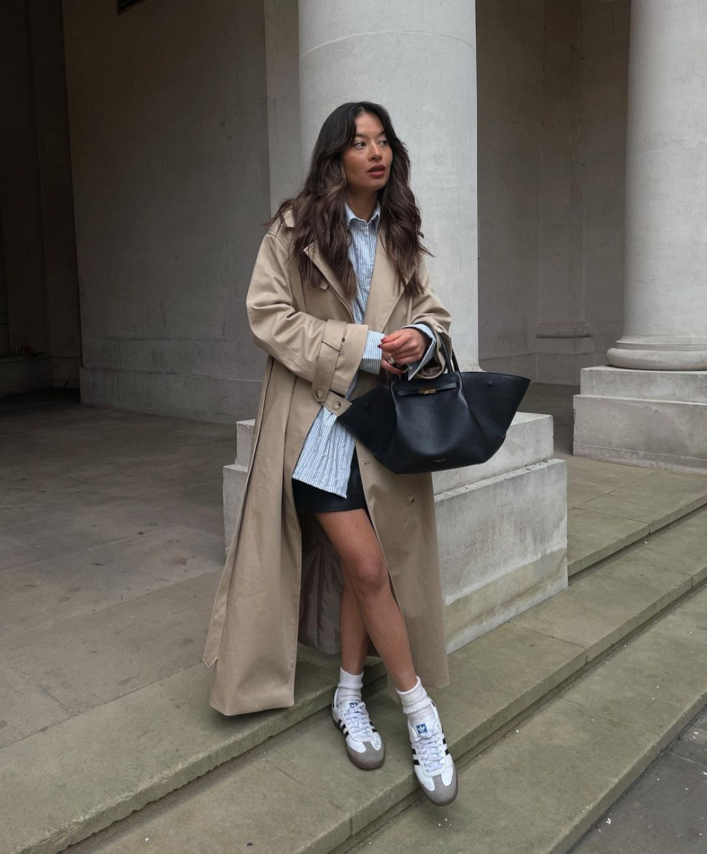 Instagram: @vanessaroseblair