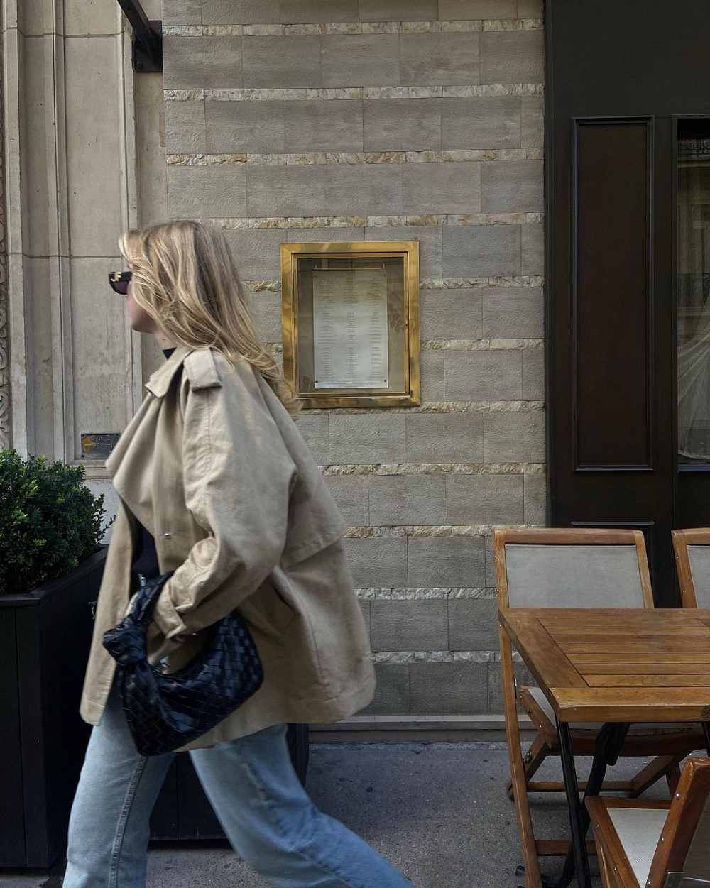 Instagram: @camille.mast