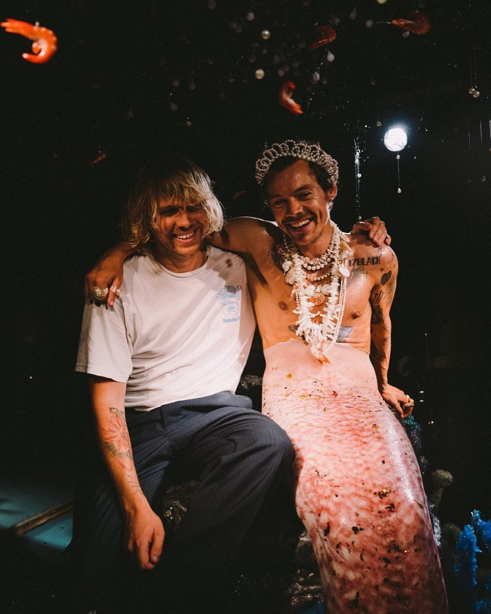 Instagram: @harrystyles