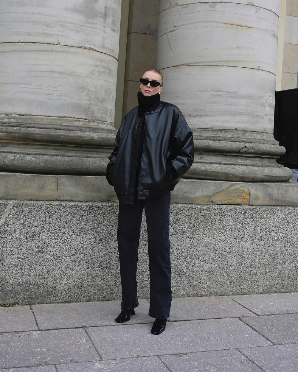 Instagram: @ellenclaesson