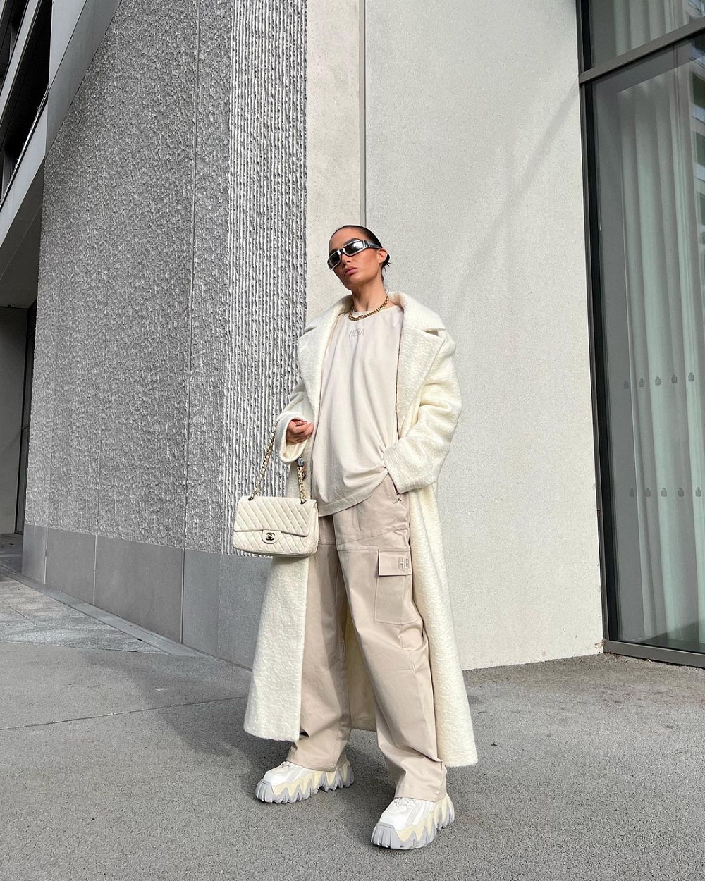 Instagram: @lissyroddyy