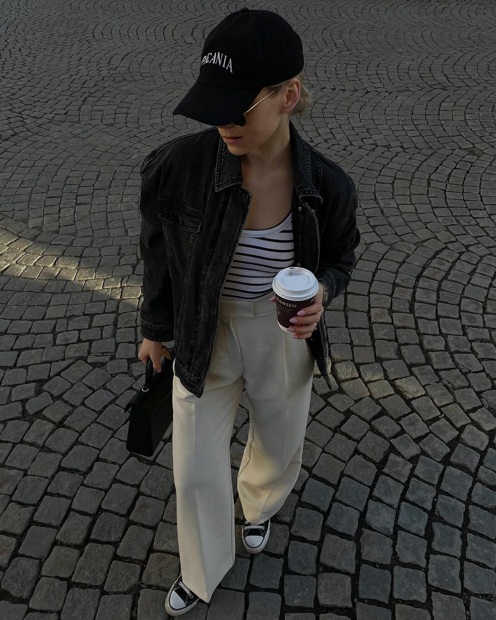 Instagram: @austulyys