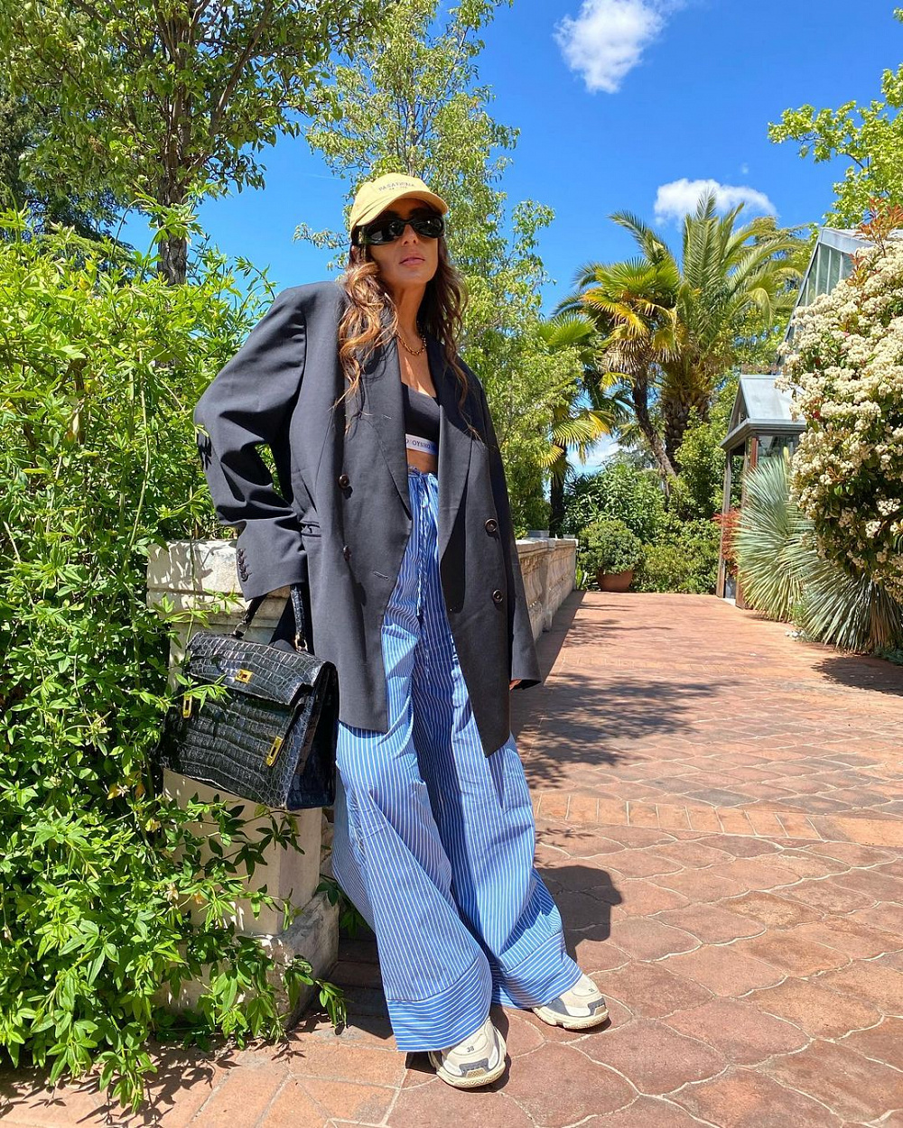 Instagram: @laura_eguizabal