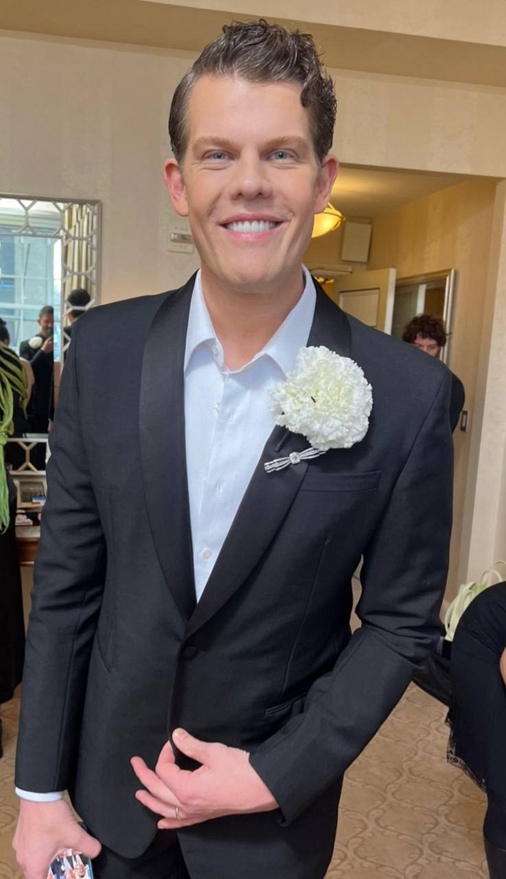 Instagram: @wesgordon