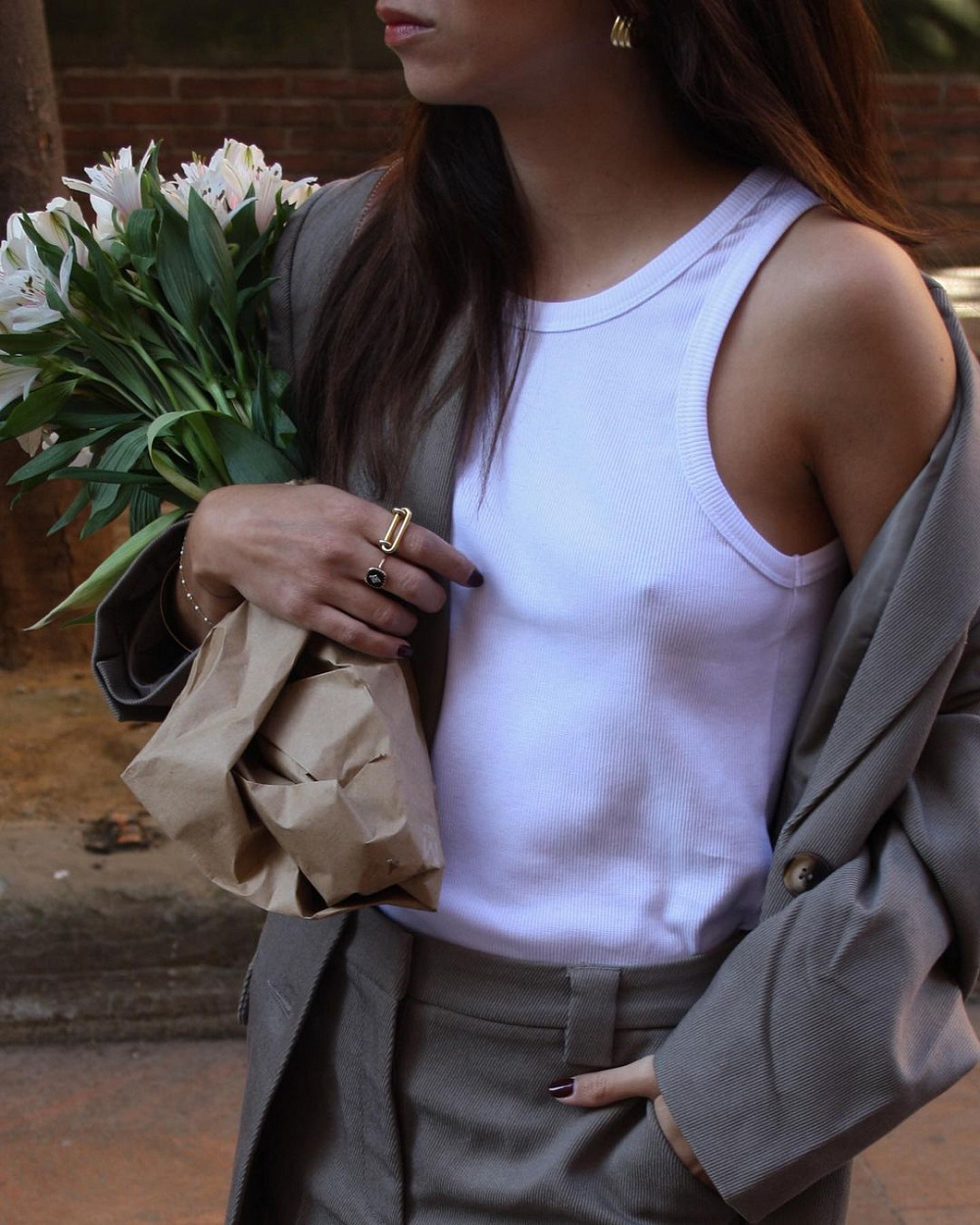 Instagram: @lauraanaisabel