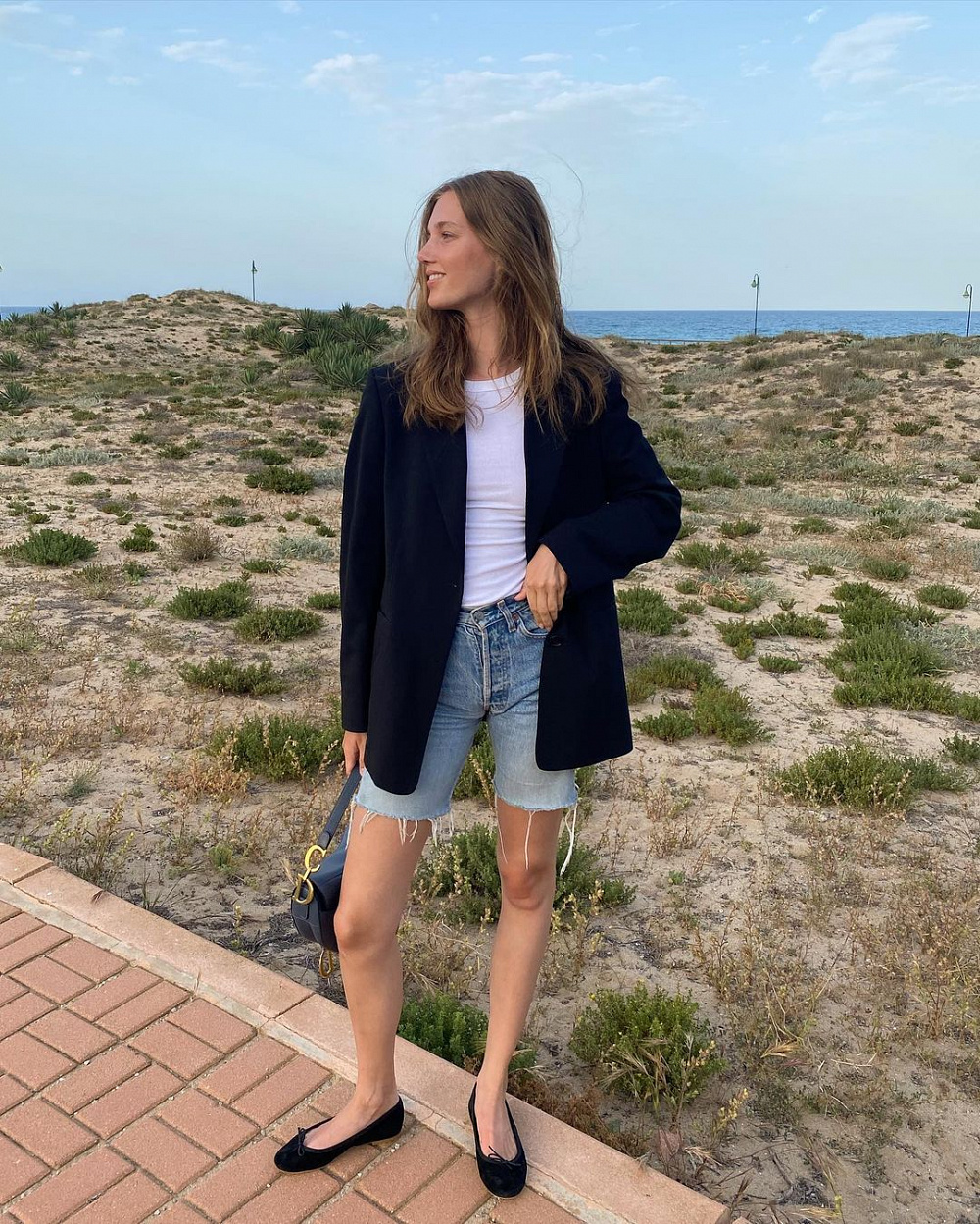 Instagram: @ceciliemoosgaard
